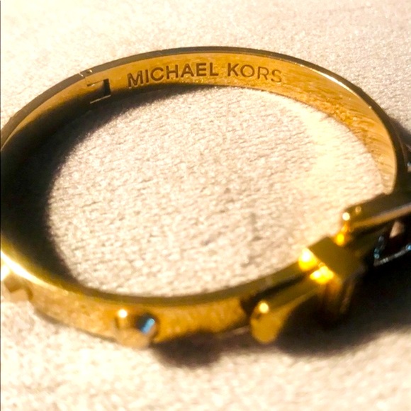 Michael Kors Gold Tone Clasp Bracelet - Picture 5 of 7